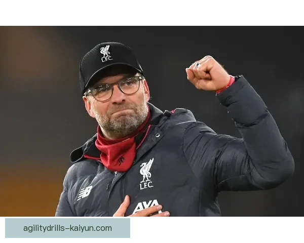 克洛普与穆里尼奥的战术风格对比引发关注，谁将主导下一轮交锋？